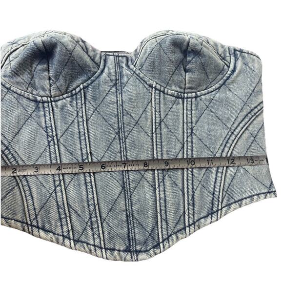 NWT Pretty Little Thing Denim acid Wash Denim Corset Bustier Crop Top Y2K Sz 4 - Picture 2 of 6